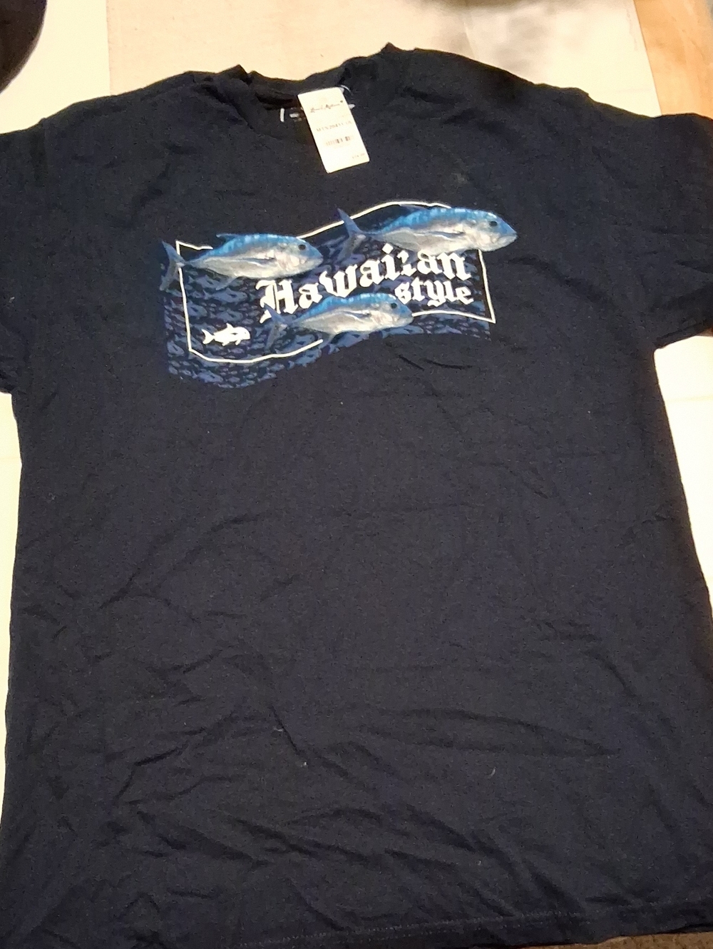 Mens Hawaiian Style Short Sleeve Navy Blue Fish Graphic Tee Size L